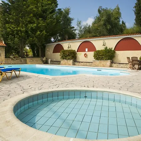 Апартаменты Irena &