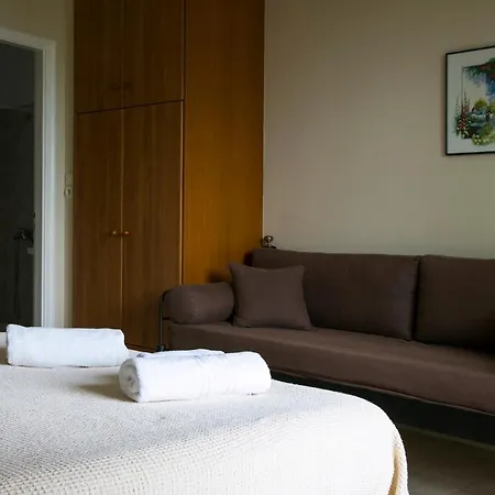 Irena Studios & Apartments Daire Svoronata