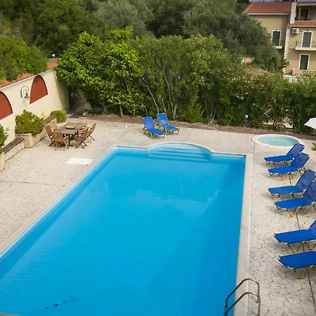 Daire Irena Studios & Apartments *